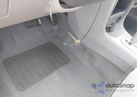 2001 Toyota Corolla Ce from USA, damaged, VIN 1NXBR12E91Z420083